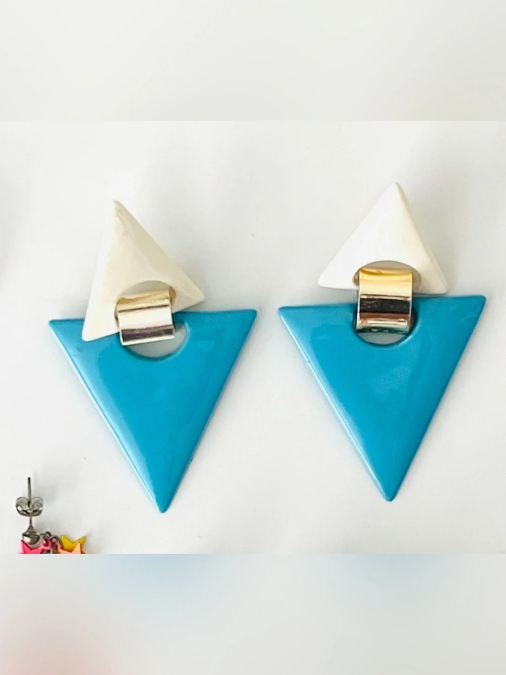 Colorful Fun Geometric Earrings - Picture 5 of 14